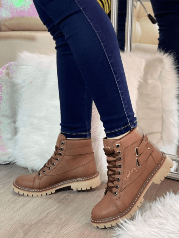 Bota Vélez Doble Correa - Botas de cuero sintético para mujer